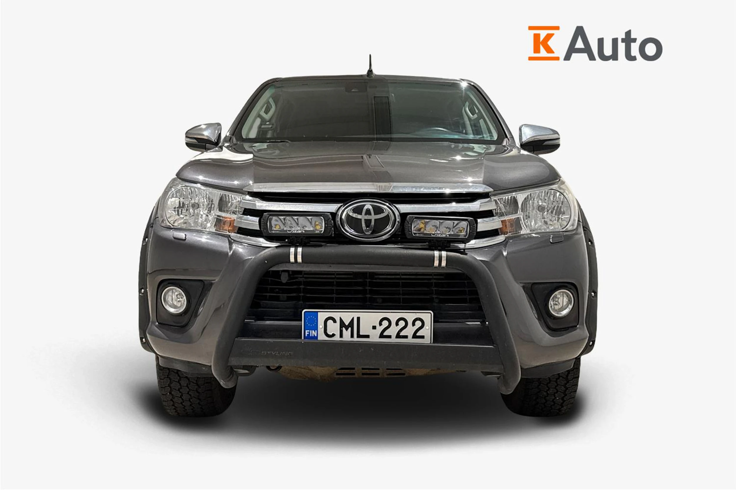 harmaa Toyota Hilux 2019 kuva 5.