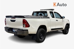 valkoinen Toyota Hilux 2019 kuva 3.