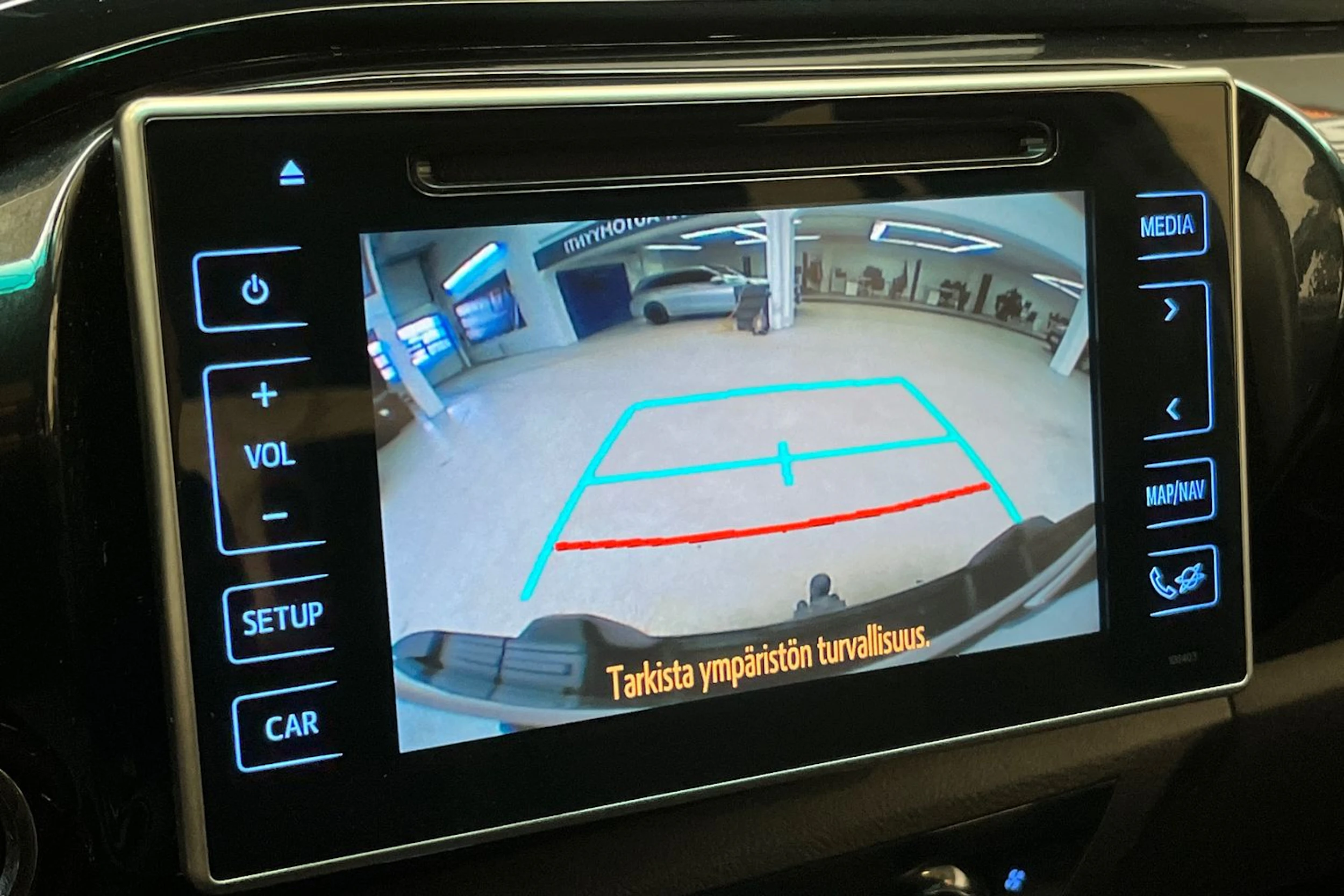 ruskea (beige) Toyota Hilux 2019 kuva 12.