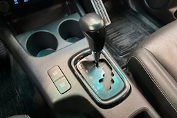 ruskea (beige) Toyota Hilux 2019 kuva 14.