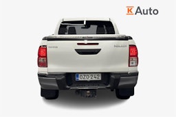 valkoinen Toyota Hilux 2019 kuva 3.