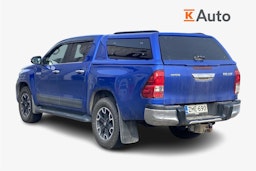 sininen Toyota Hilux 2019 kuva 2.