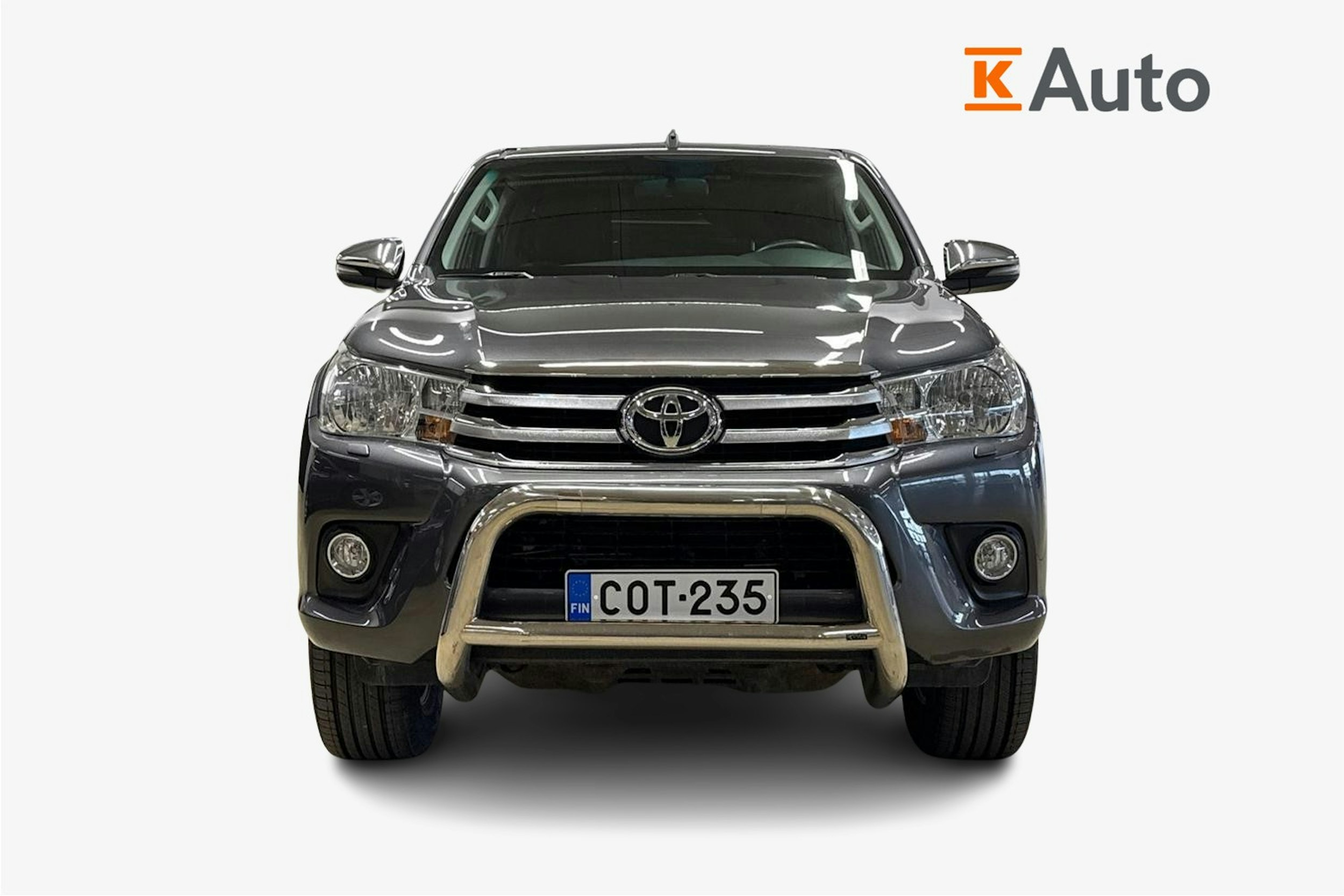 harmaa Toyota Hilux 2020 kuva 5.