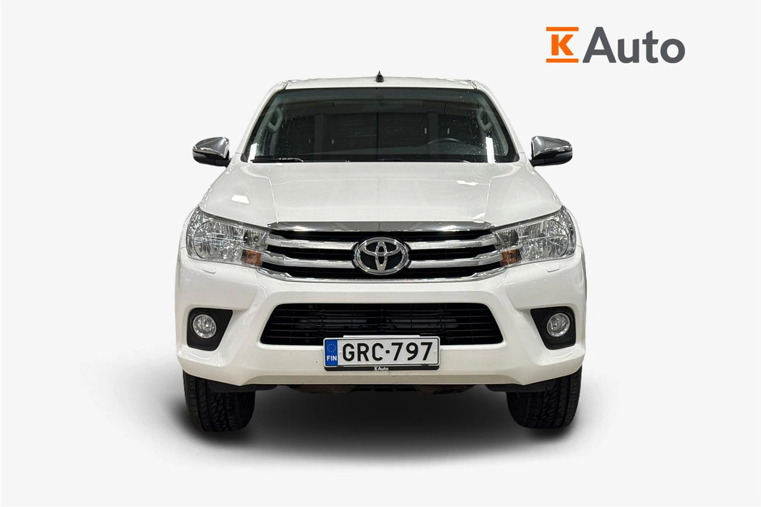 valkoinen Toyota Hilux 2020 kuva 5.