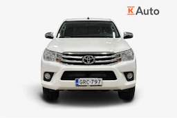 valkoinen Toyota Hilux 2020 kuva 5.