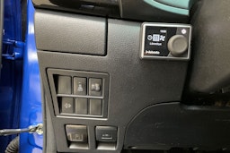 sininen Toyota Hilux 2020 kuva 12.