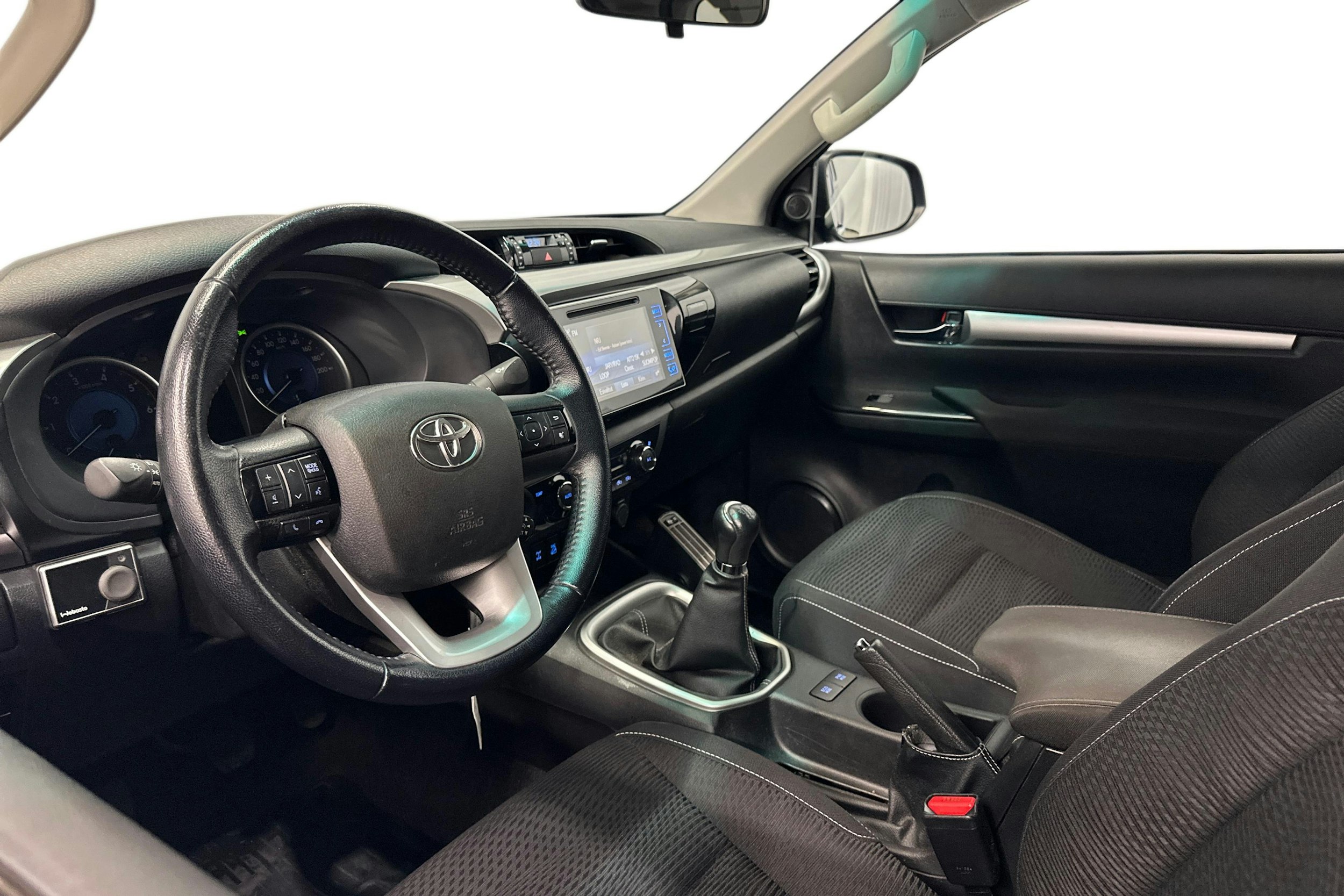 sininen Toyota Hilux 2020 kuva 6.