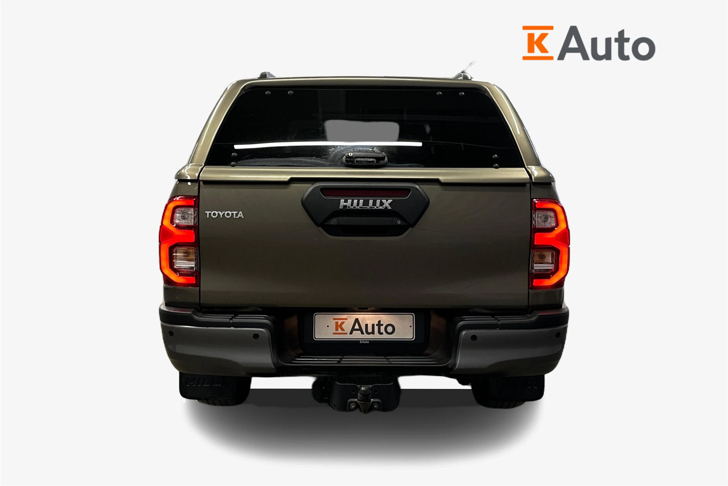 harmaa Toyota Hilux 2021 kuva 3.