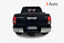 musta Toyota Hilux 2021 kuva 3.