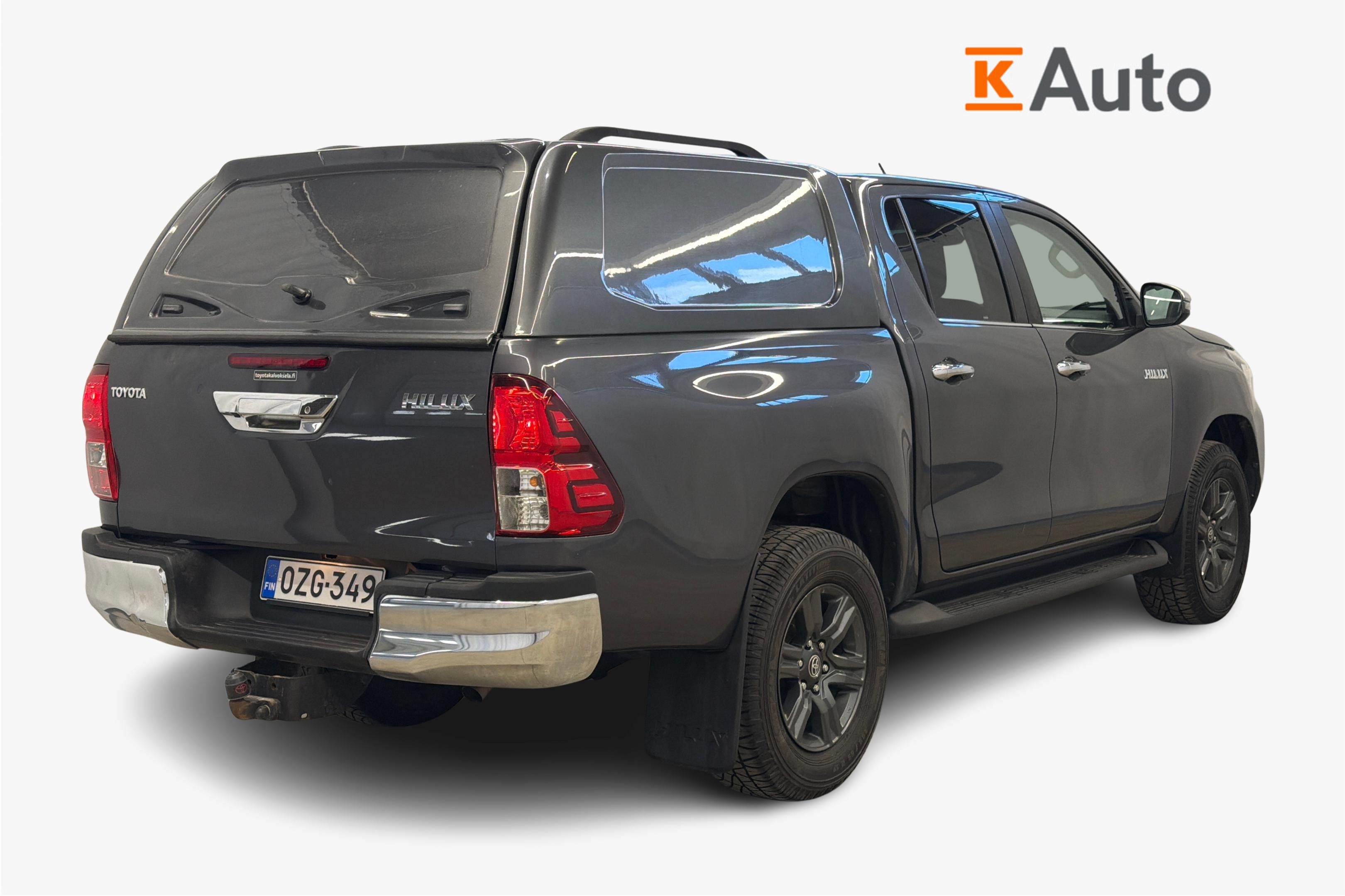 Toyota Hilux Double Cab 4WD 2,8D Active 2021, kuva 2/34