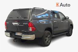 harmaa Toyota Hilux 2021 kuva 2.