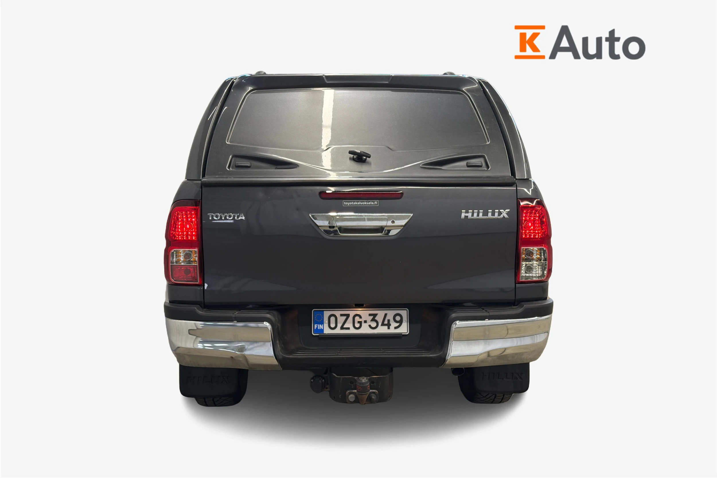 harmaa Toyota Hilux 2021 kuva 3.