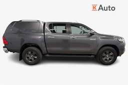 harmaa Toyota Hilux 2021 kuva 5.