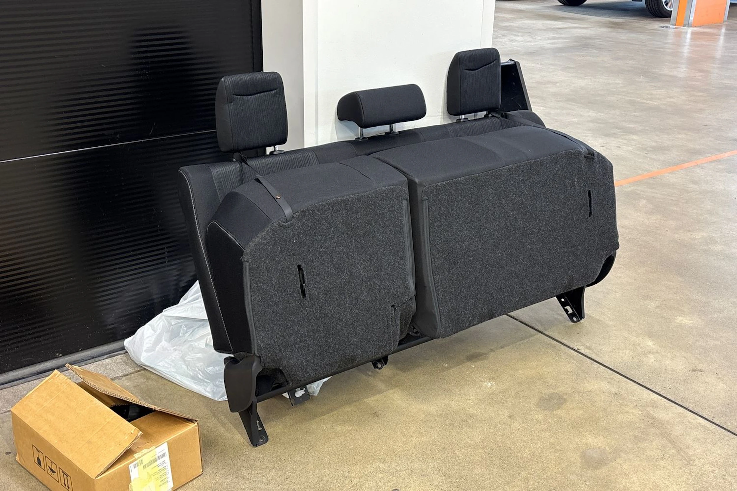 met. harmaa Toyota Hilux 2021 kuva 34.