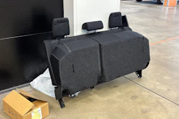 met. harmaa Toyota Hilux 2021 kuva 34.