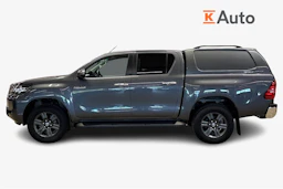 harmaa Toyota Hilux 2021 kuva 7.