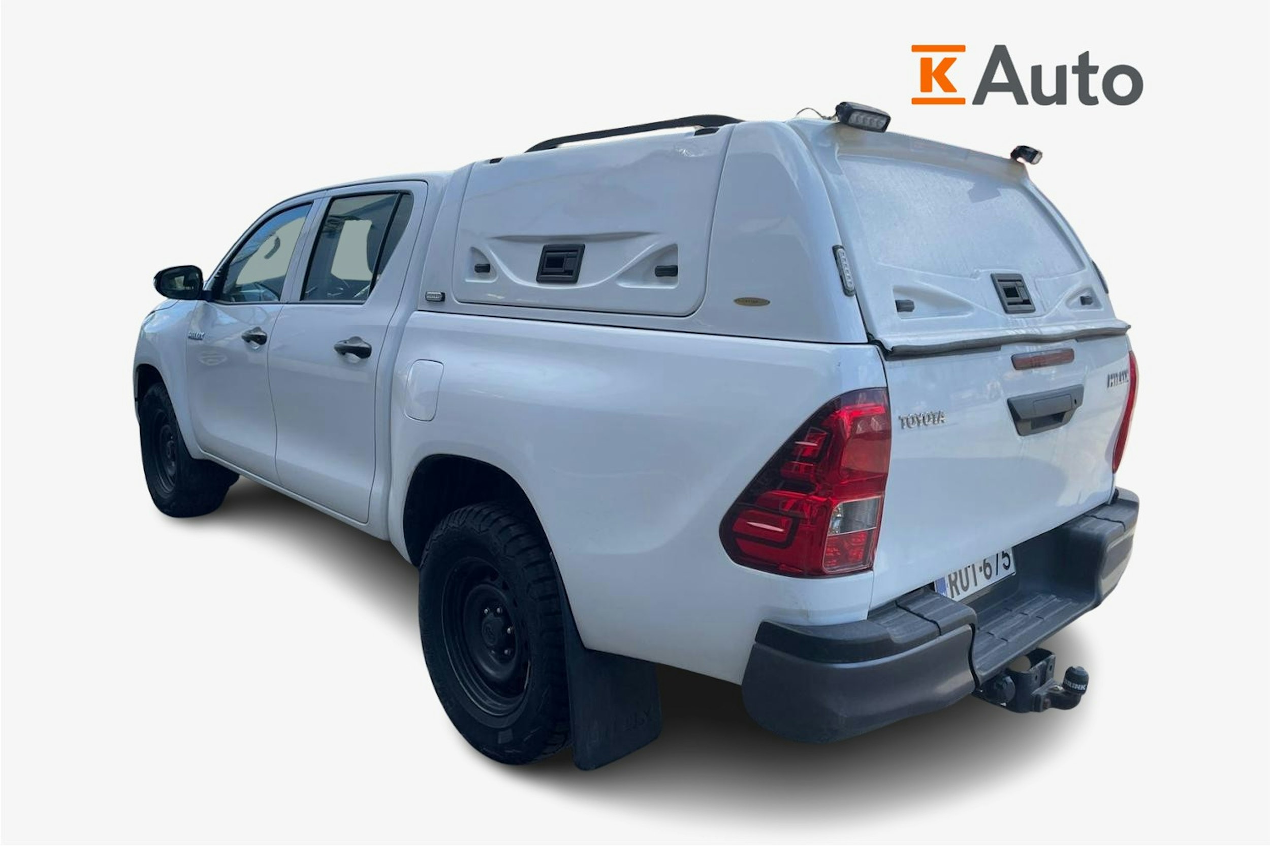 valkoinen Toyota Hilux 2021 kuva 2.