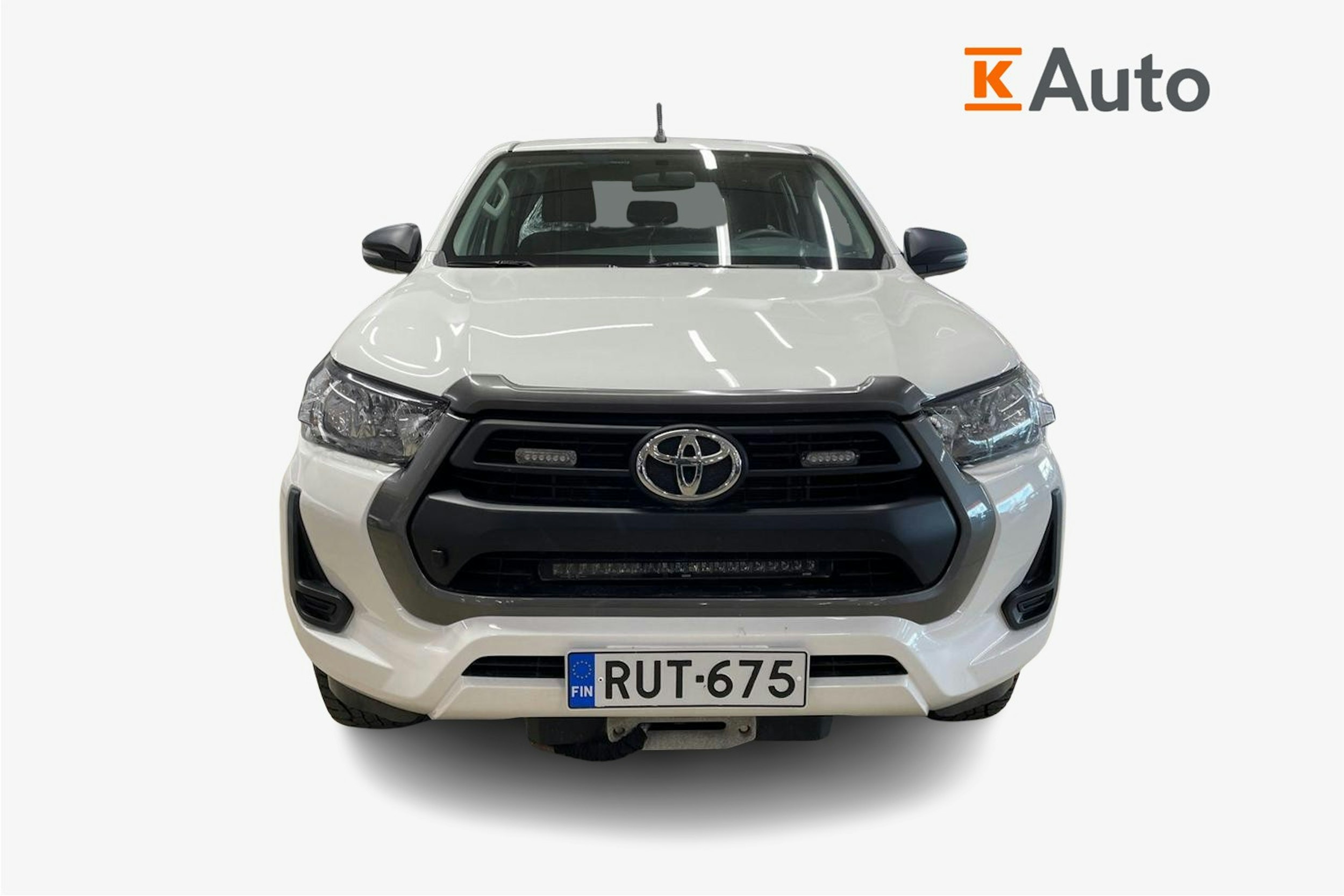 valkoinen Toyota Hilux 2021 kuva 5.
