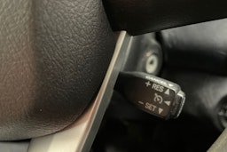 valkoinen Toyota Hilux 2021 kuva 29.