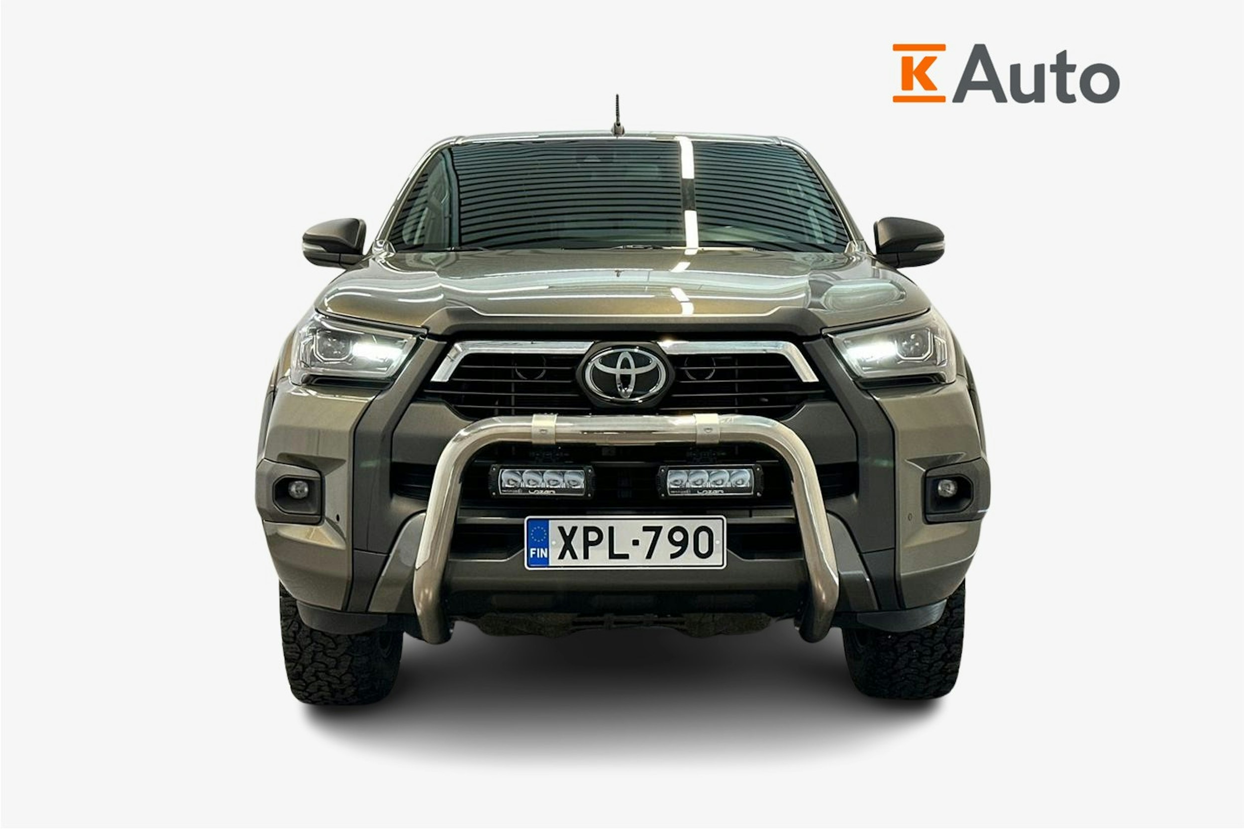 ruskea (beige) Toyota Hilux 2021 kuva 5.