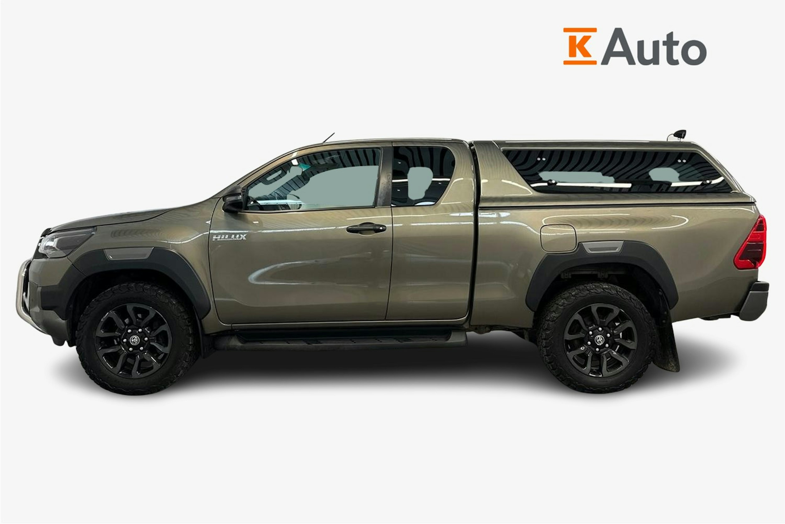 ruskea (beige) Toyota Hilux 2021 kuva 6.