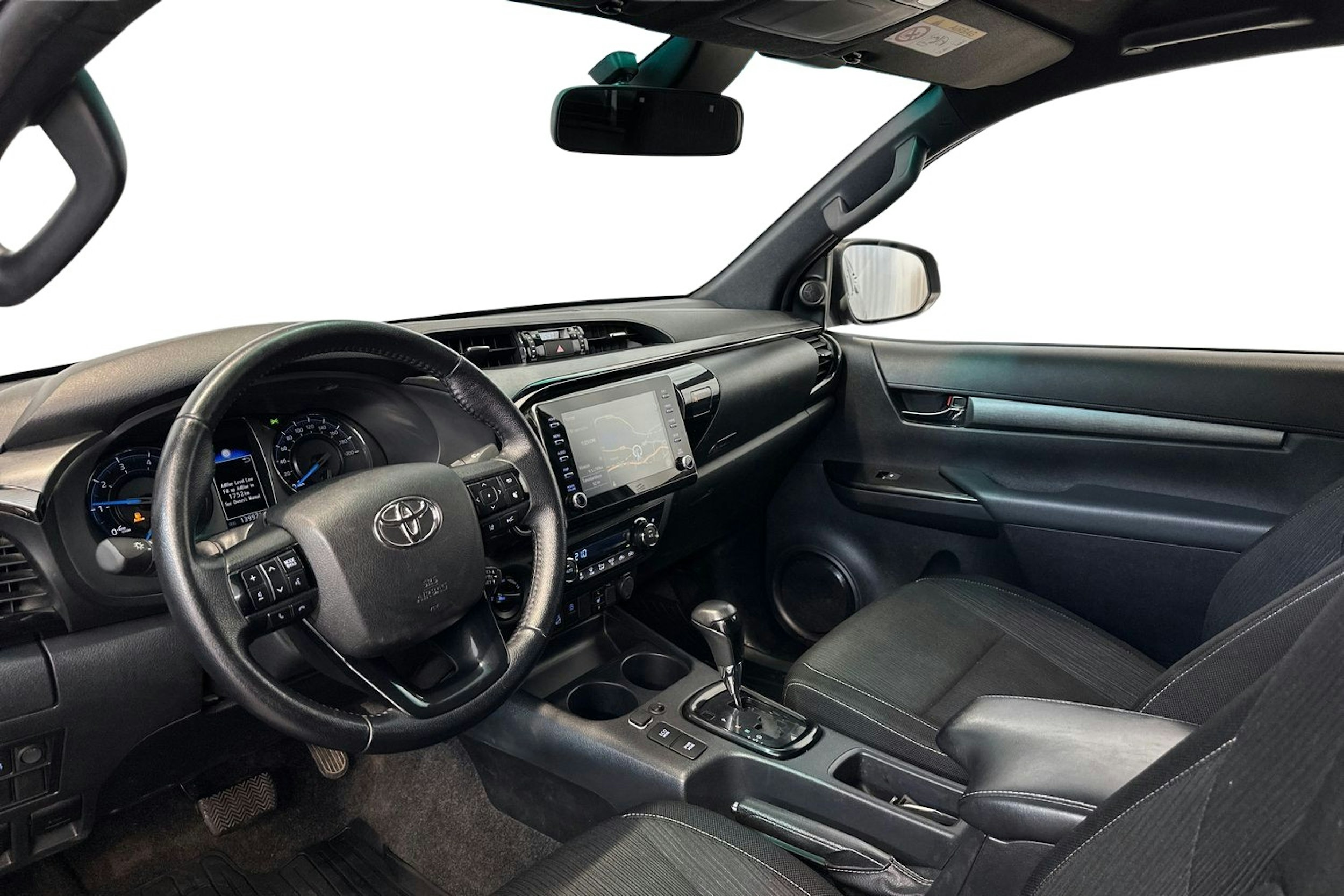 ruskea (beige) Toyota Hilux 2021 kuva 7.