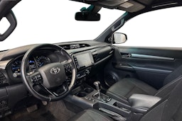 ruskea (beige) Toyota Hilux 2021 kuva 7.