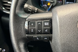 ruskea (beige) Toyota Hilux 2021 kuva 18.