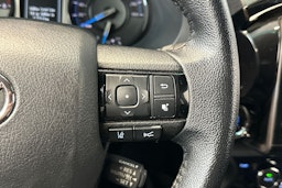 ruskea (beige) Toyota Hilux 2021 kuva 19.