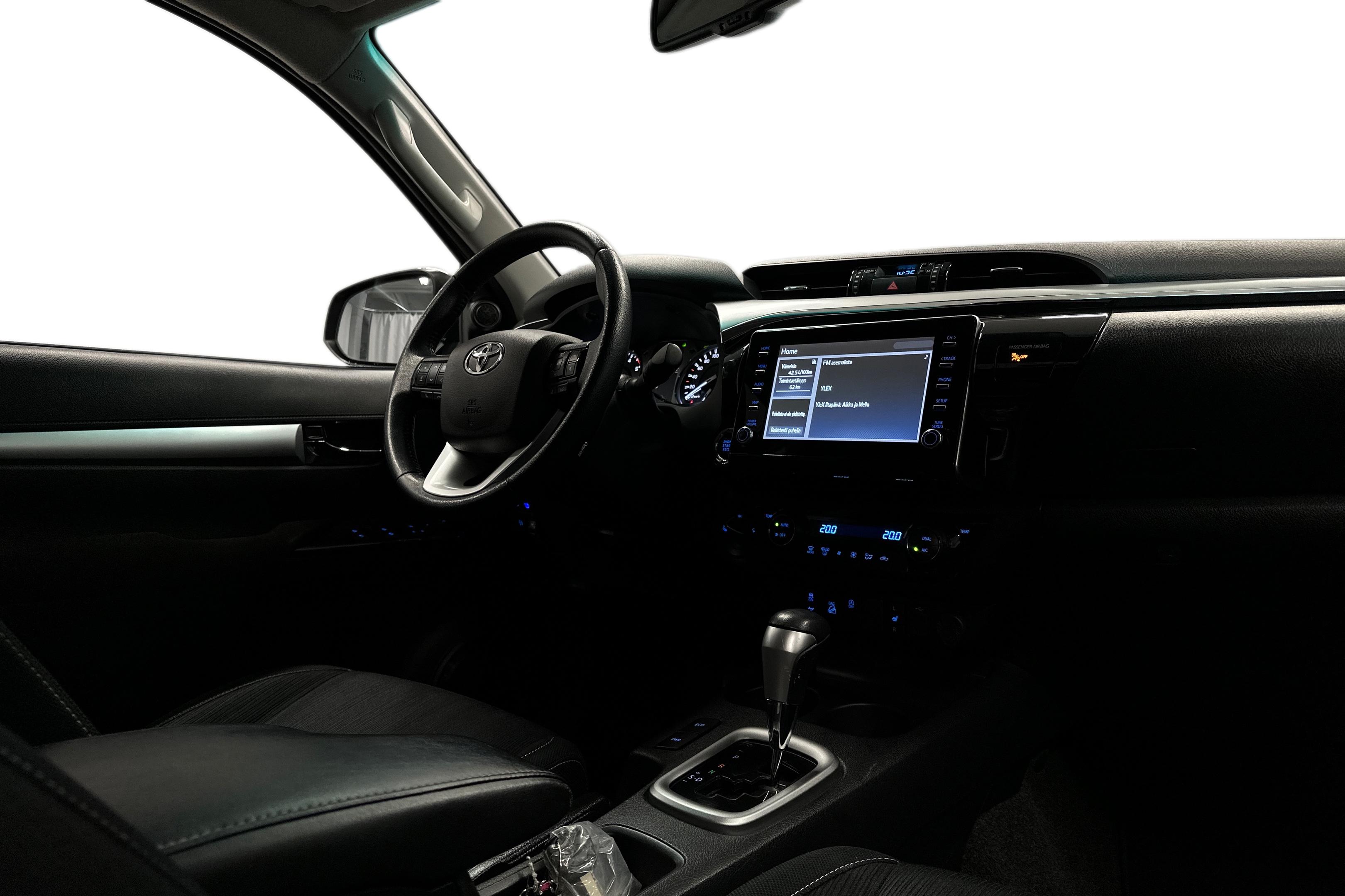 Toyota Hilux 2022, kuva 7/22