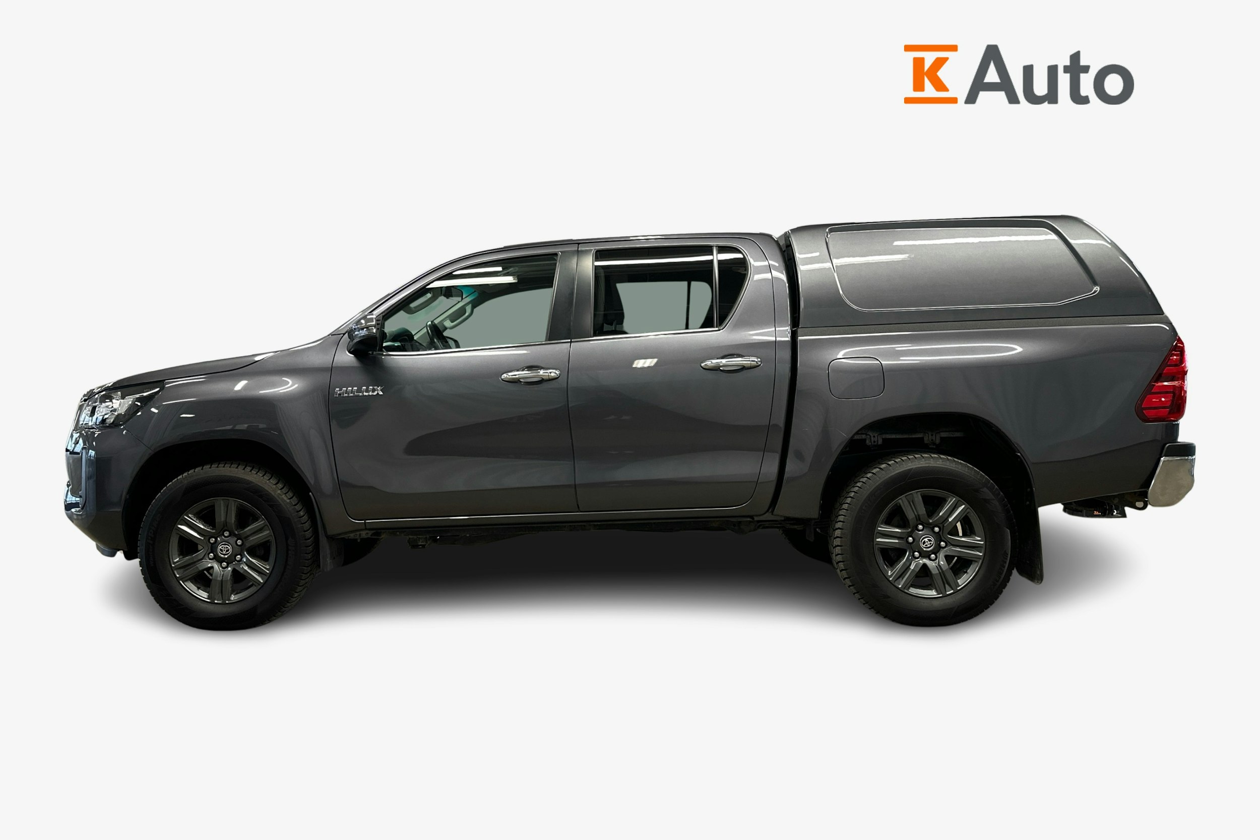 harmaa Toyota Hilux 2022 kuva 5.