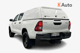 valkoinen Toyota Hilux 2022 kuva 2.