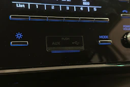 valkoinen Toyota Hilux 2022 kuva 20.