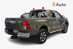 ruskea (beige) Toyota Hilux 2022 kuva 2.