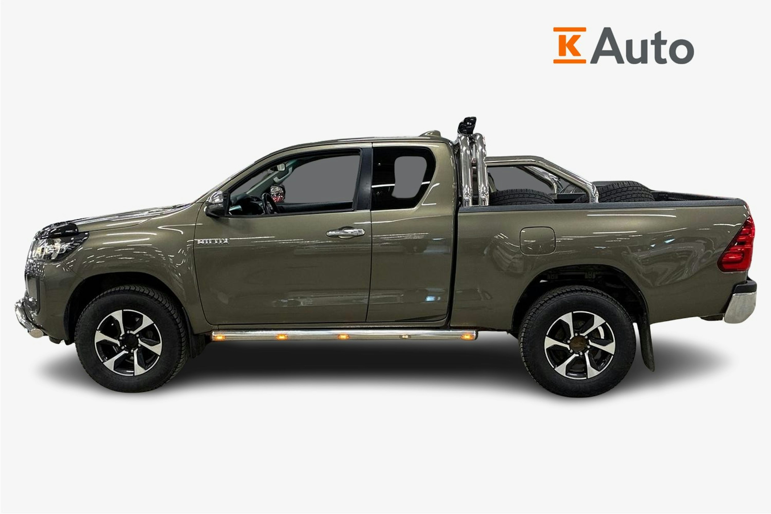 ruskea (beige) Toyota Hilux 2022 kuva 5.