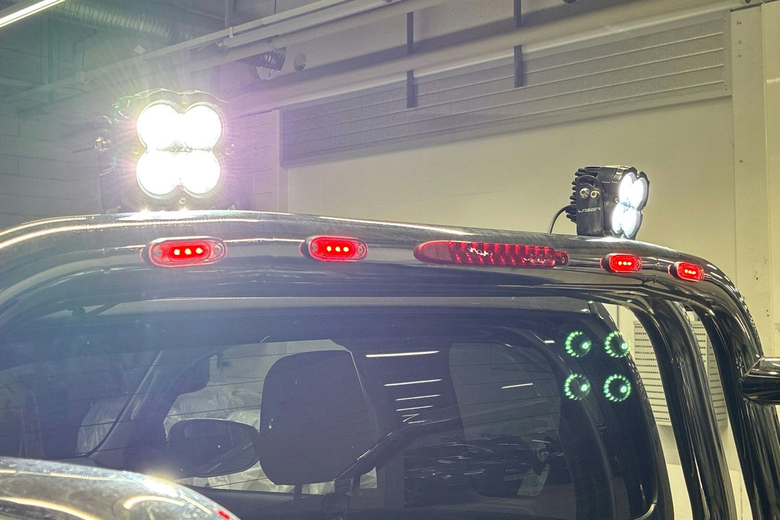 ruskea (beige) Toyota Hilux 2022 kuva 23.