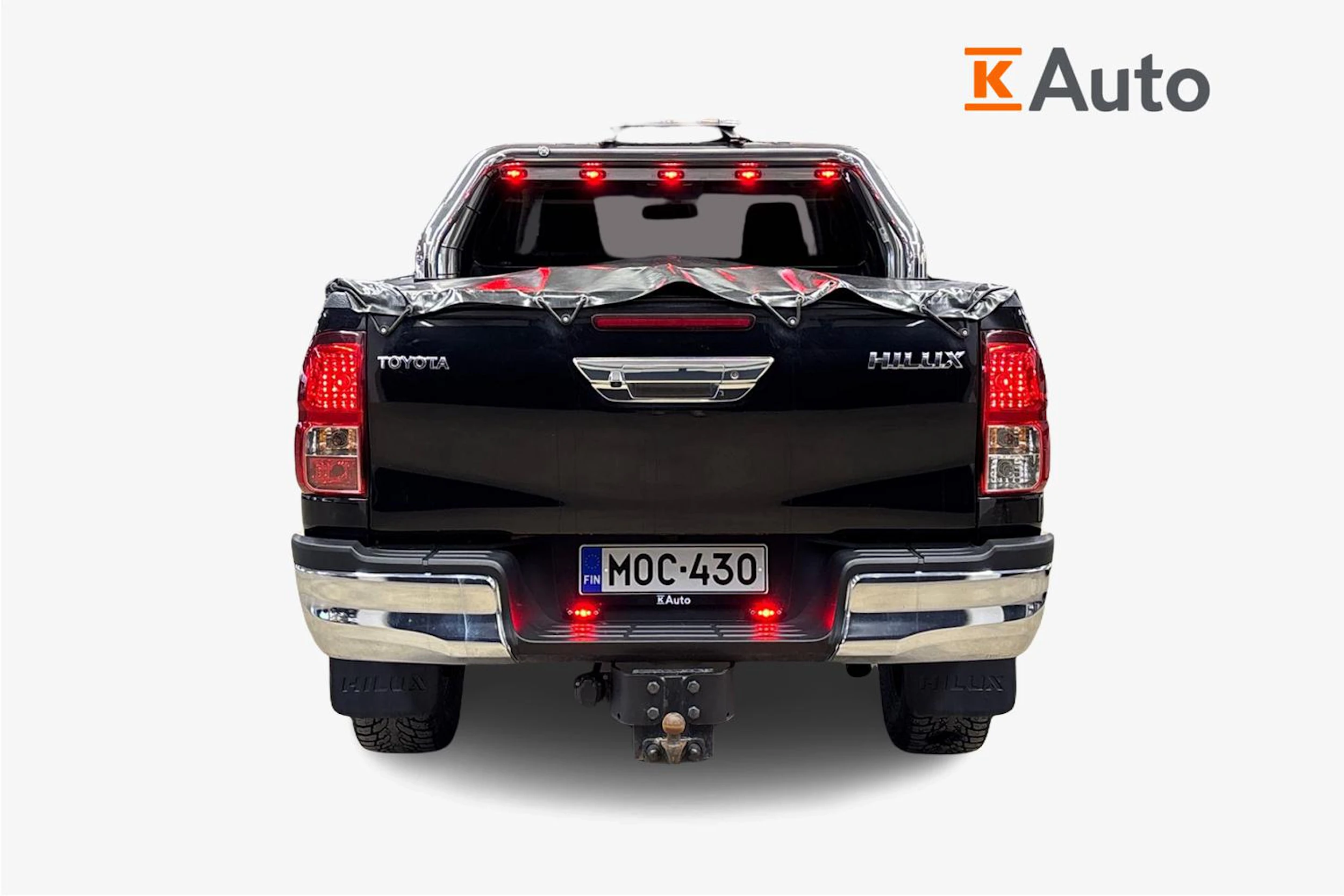 musta Toyota Hilux 2022 kuva 4.