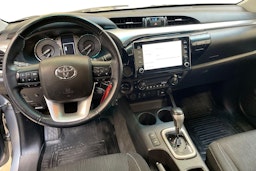hopea Toyota Hilux 2022 kuva 9.