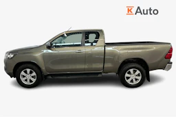 Ruskea (beige) Toyota Hilux 2022 kuva 5.