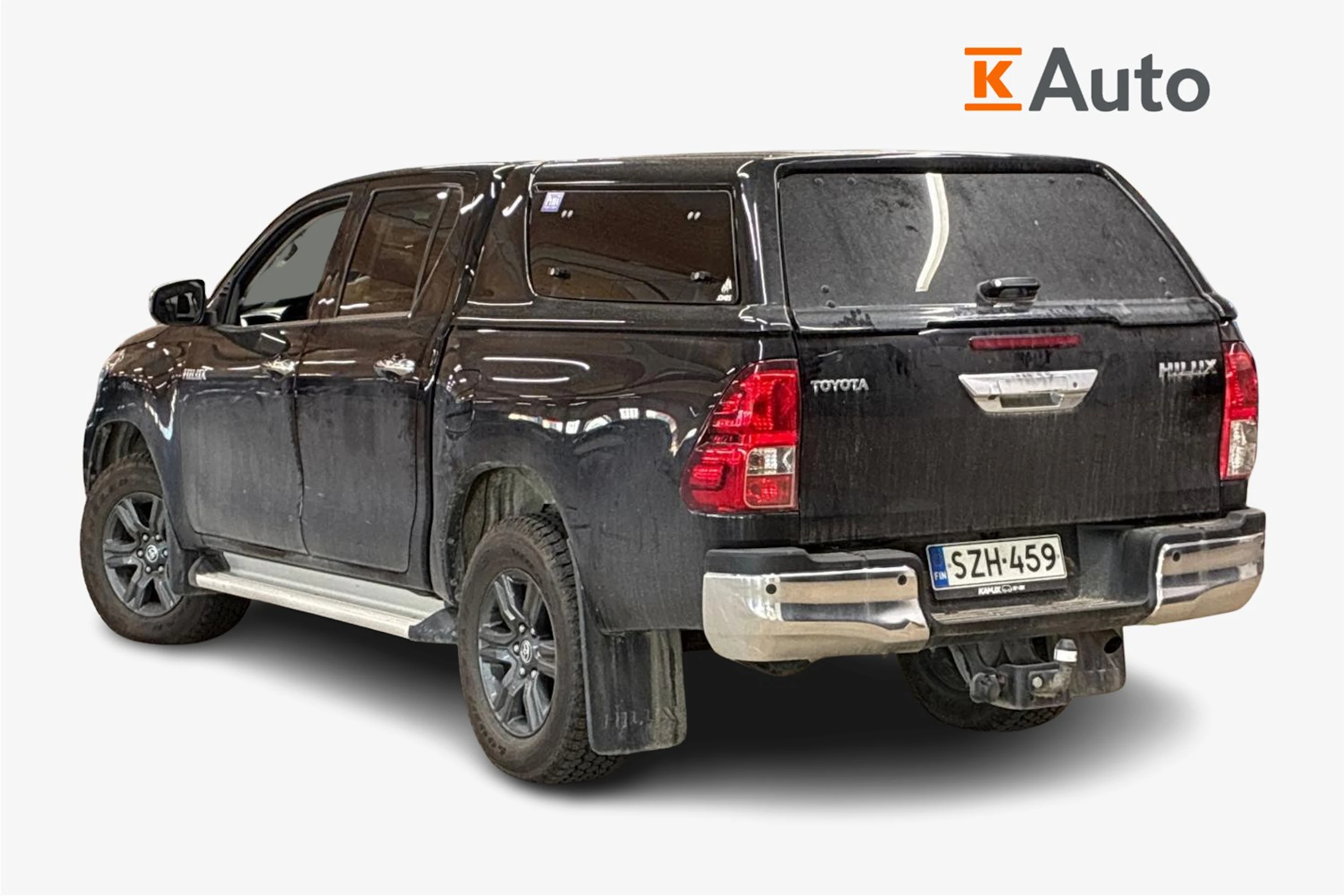 musta Toyota Hilux 2022 kuva 2.
