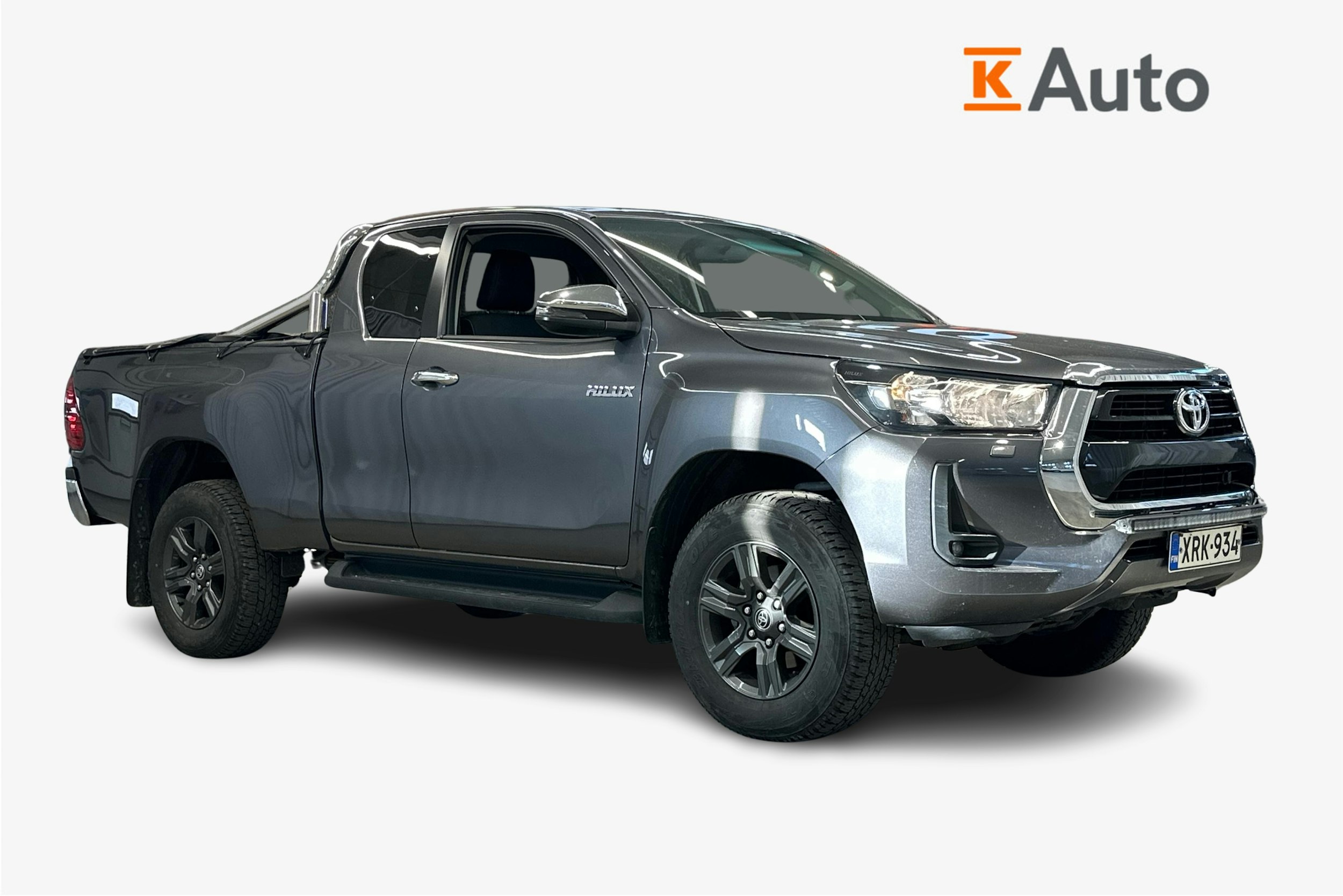 harmaa Toyota Hilux 2022 kuva 1.