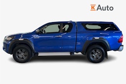 sininen Toyota Hilux 2022 kuva 6.