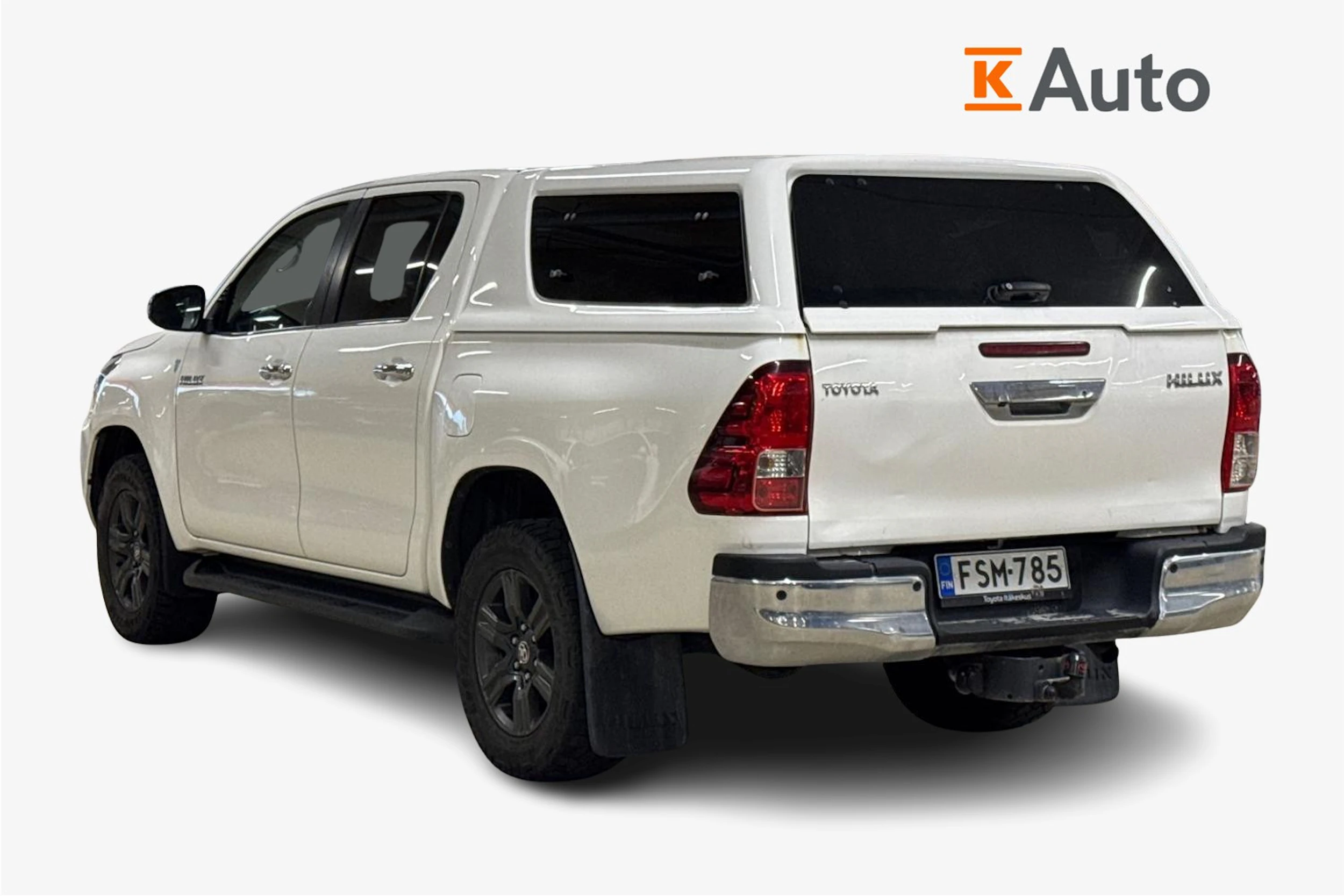 valkoinen Toyota Hilux 2023 kuva 2.