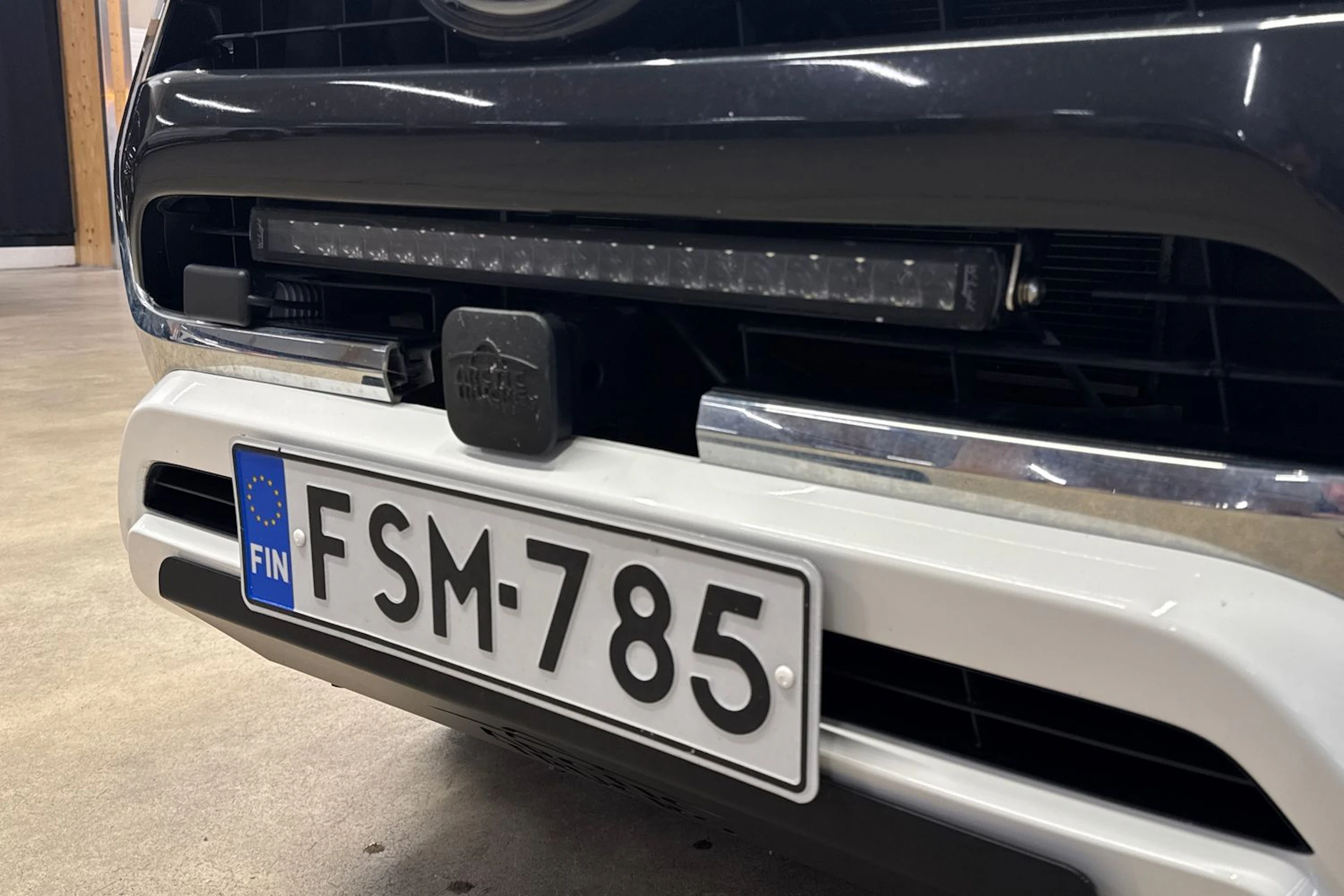 valkoinen Toyota Hilux 2023 kuva 23.