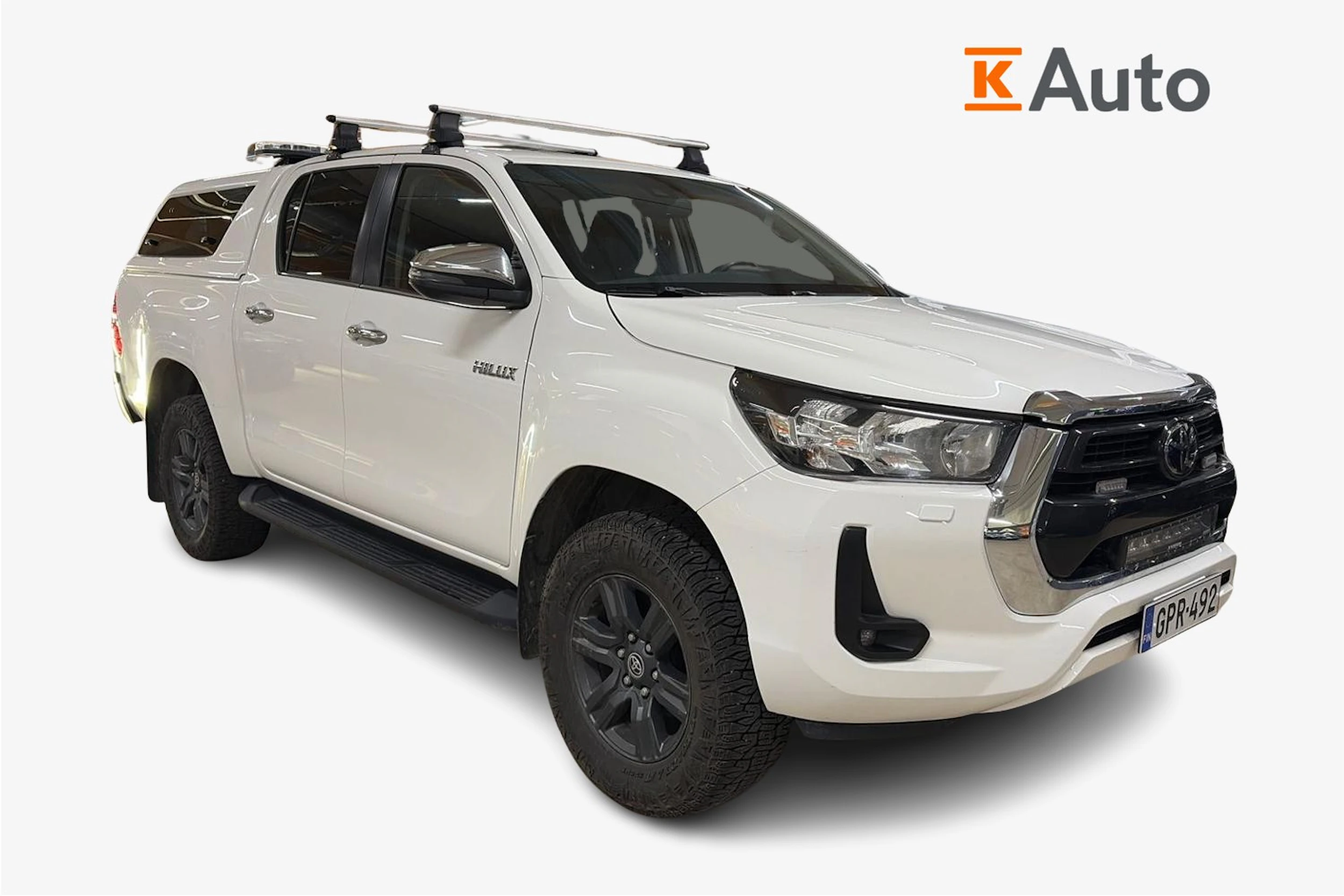 valkoinen Toyota Hilux 2023 kuva 1.