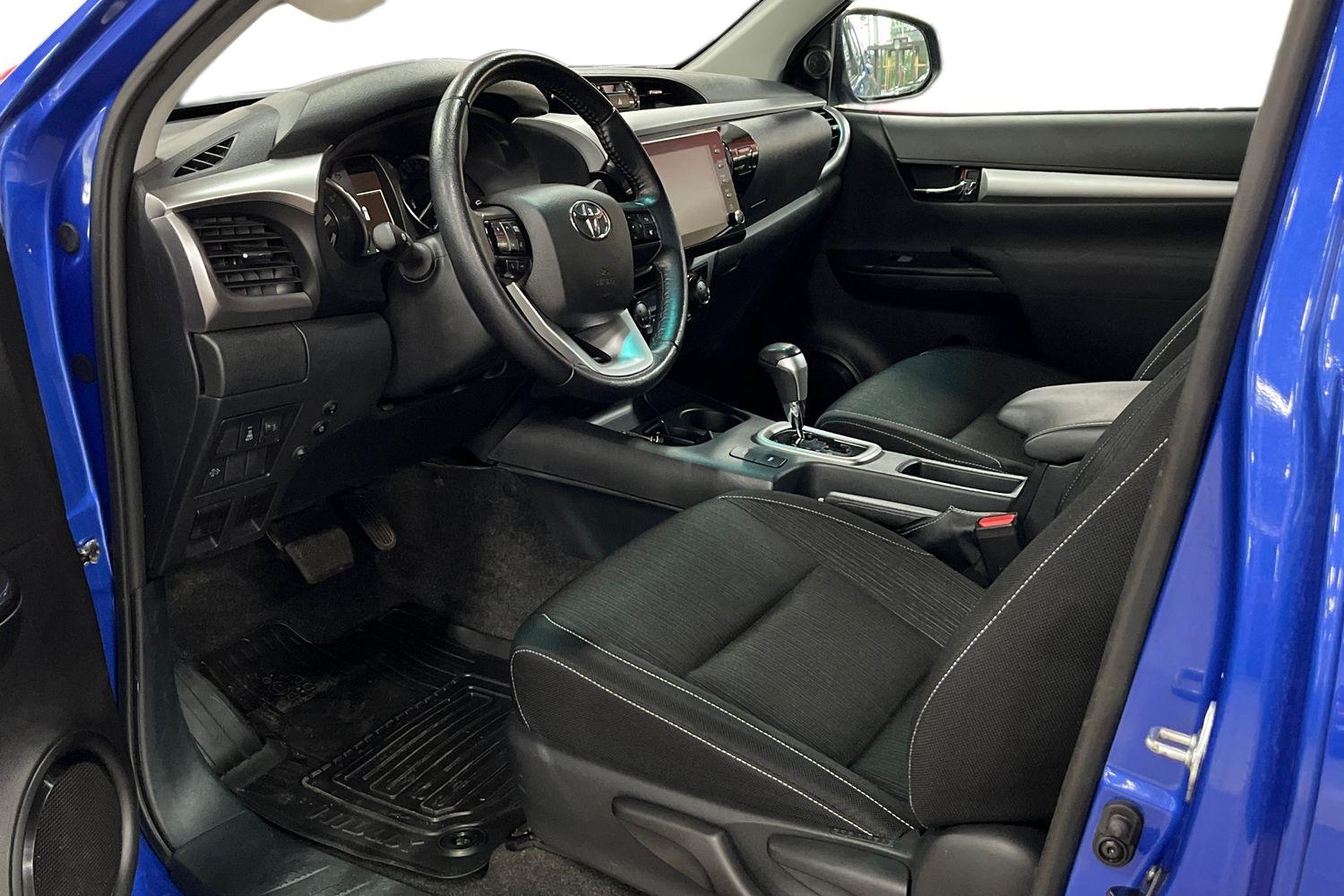 Toyota Hilux 2023, kuva 6/6