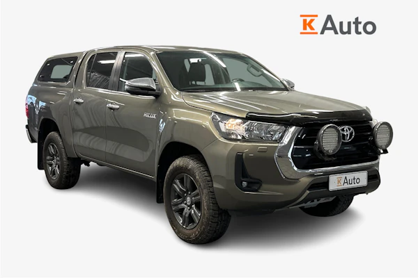 Toyota Hilux Double Cab 4WD 2,8D Active Automaatti
