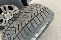 Sininen Toyota Land Cruiser 2002 kuva 10.