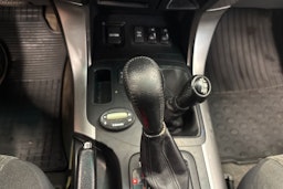 Harmaa Toyota Land Cruiser 2003 kuva 14.