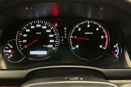 Keltainen Toyota Land Cruiser 2003 kuva 18.